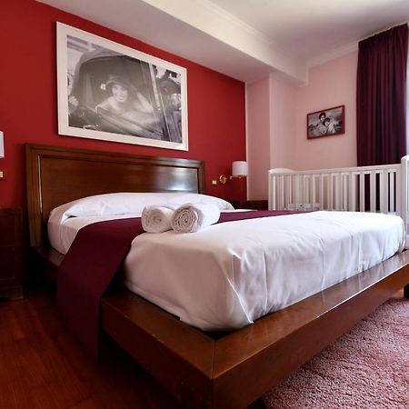 Le Cinema Bed & Breakfast Formia Bagian luar foto